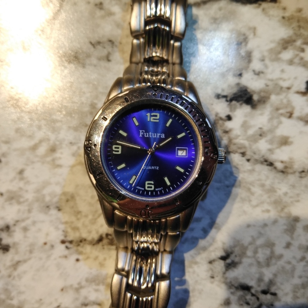 Futura Quartz Watch